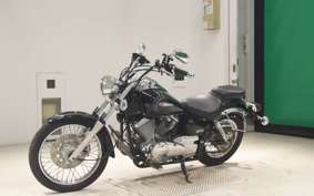 YAMAHA DRAGSTAR 250 VG02J
