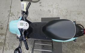 YAMAHA E-VINO 2013 SY11J