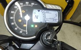TRIUMPH SCRAMBLER 400XC 2026