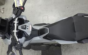 HONDA X-ADV 750 2023 RH10