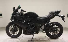 SUZUKI GSX250 R