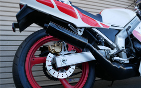 YAMAHA TZR250-1 1KT