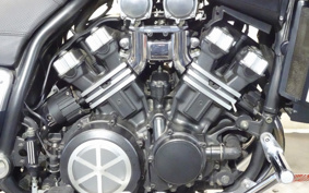YAMAHA VMAX 2002 VP15