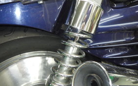 HONDA V45 MAGNA 1987 RC28