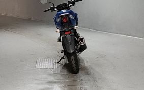 SUZUKI GSX-S125 DL32B