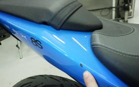 SUZUKI GSX-8S 2023 EM1AA