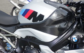 BMW M1000R 2025