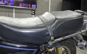 SUZUKI GN125 H
