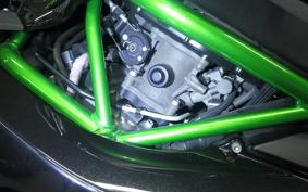 KAWASAKI NINJA H2 2015