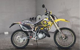 SUZUKI RM125 RF16A