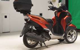YAMAHA TRICITY 125 2023 SE82J