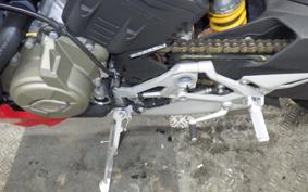 DUCATI STREETFIGHTER V4 S 2021