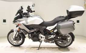 BMW F900XR 2021