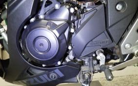 SUZUKI GSX250 R
