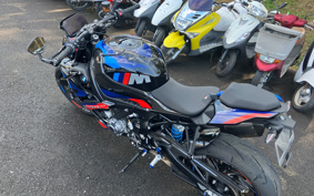 BMW M1000R 2023 0E81