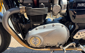 TRIUMPH THRUXTON 1200R 2017 DAD72H