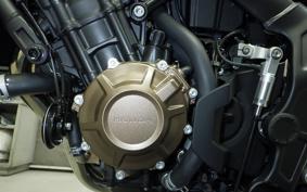 HONDA CB650R E-Clutch 2025 RH17