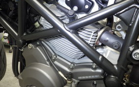 DUCATI HYPERMOTARD 796 2011