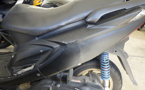 SUZUKI GSR125