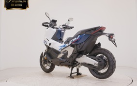 HONDA X-ADV 750 2026 RH21