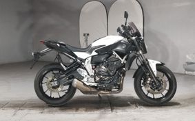 YAMAHA MT-07 RM07J