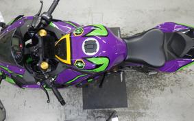 KAWASAKI ZX-25R ZX250E