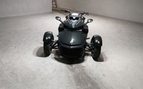 BRP CAN-AM SPIDER F3 ..