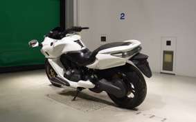 HONDA DN01 2010 RC55