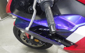 HONDA CBR1000RR R 2021 SC82