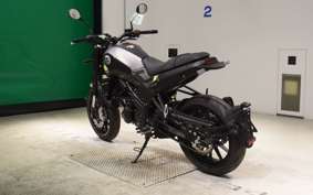BENELLI レオンチーノ250