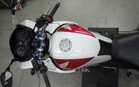 HONDA CB1300SB SUPER BOLDOR A 2006 SC54