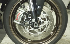 TRIUMPH STREET TRIPLE RS 2022