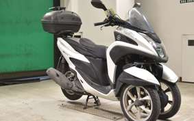 YAMAHA TRICITY 125 2022 SE82J
