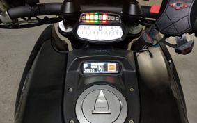 DUCATI DIAVEL DARK 2013 G102JC