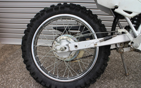HONDA CRF125F JE03