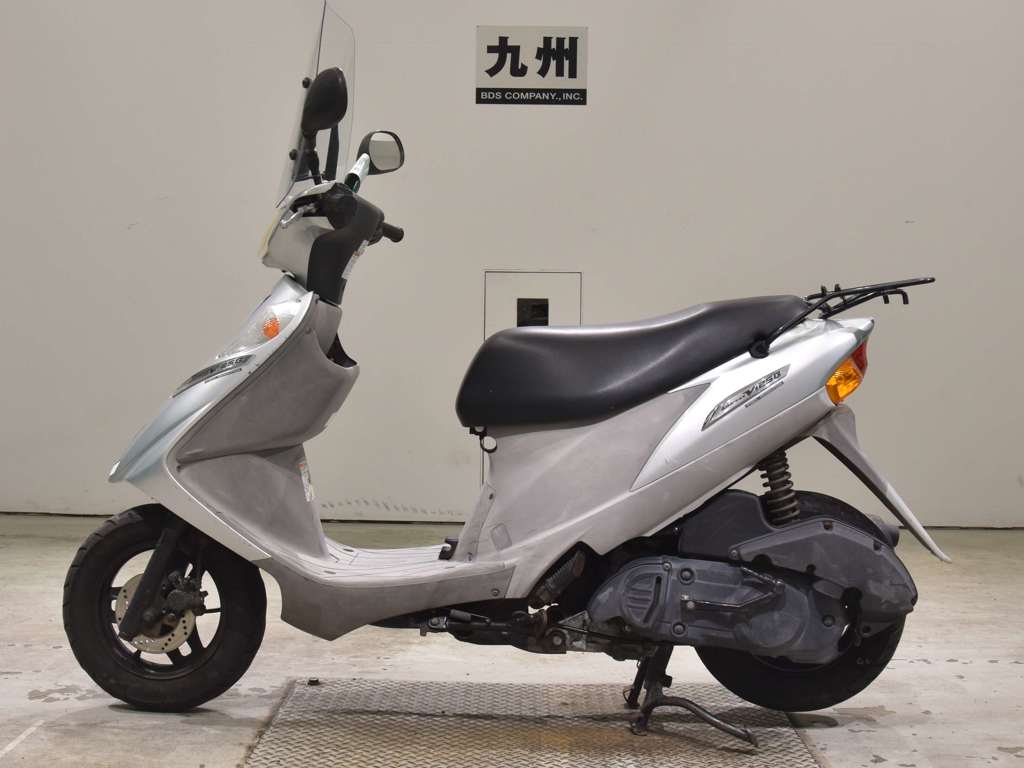 Фото Suzuki ADDRESS V125 G с японского аукциона
