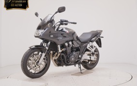HONDA CB1300SB SUPER BOLDOR 2025
