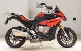 BMW S1000XR 2015