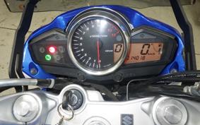 SUZUKI GSR250 2017