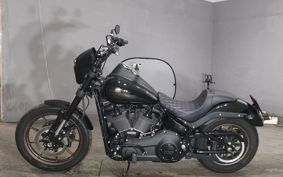 HARLEY FXLRS1870 YWK