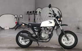HONDA APE 100 HC07