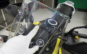 SUZUKI Vｽﾄﾛｰﾑ250A 1999