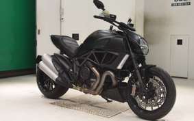DUCATI DIAVEL DARK 2013