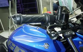 SUZUKI ジクサー150
