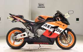 HONDA CBR1000RR 2007 SC57