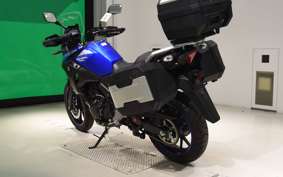 SUZUKI Vｽﾄﾛｰﾑ250A