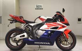 HONDA CBR1000RR 2005