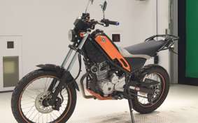 YAMAHA TRICKER DG10J