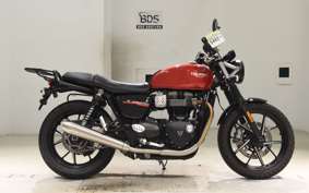TRIUMPH STREET TWIN 2019