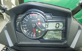 SUZUKI Vｽﾄﾛｰﾑ650XTA 2025 C733M